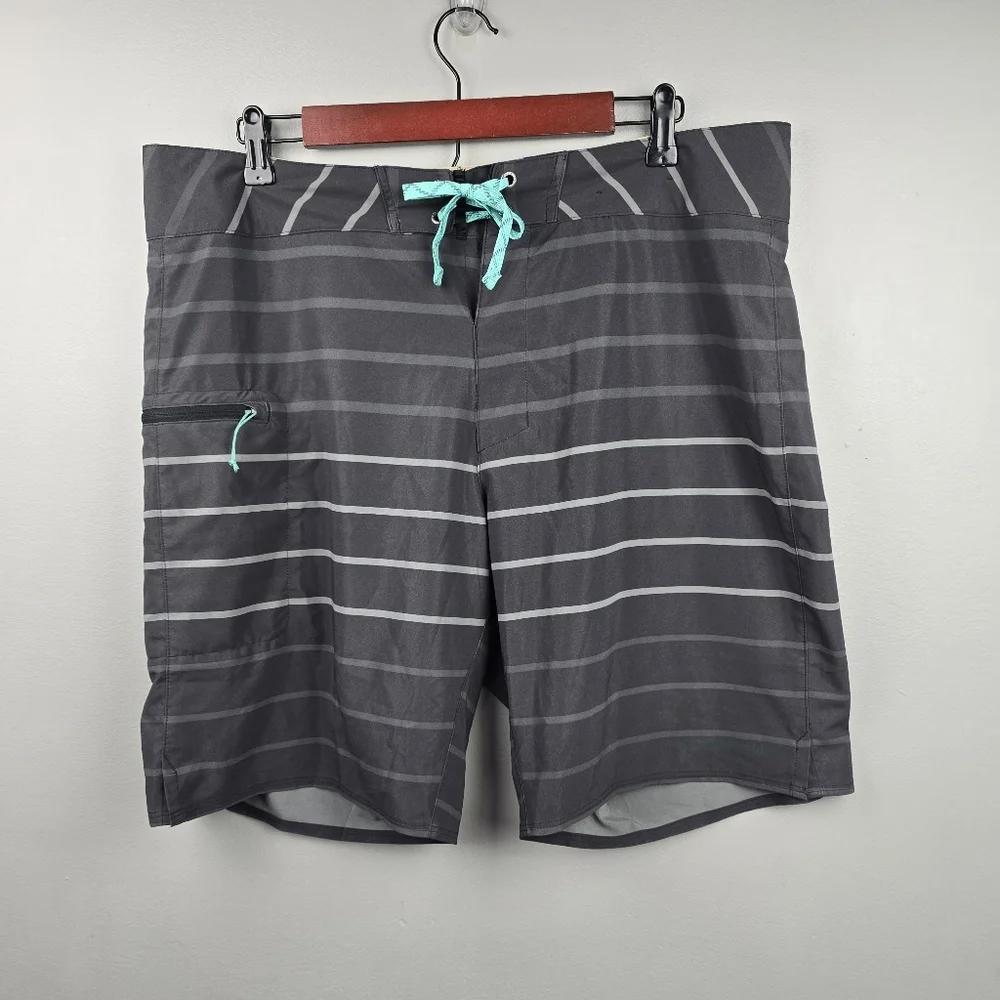 Swimming Beach Summer‎